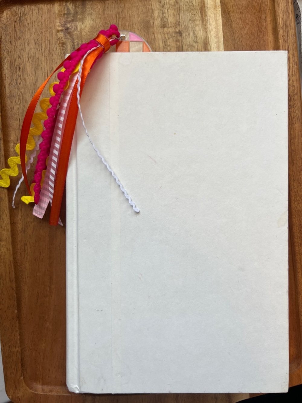 Handmade Flower Keychain and Ribbon Checkered Bookmark Set - Picture 5 of 6